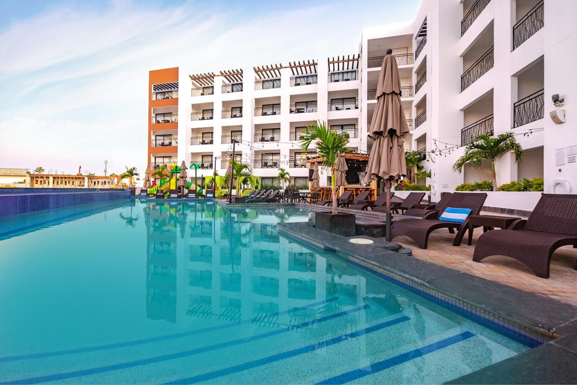 Medano Hotel And Spa Кабо Сан Лукас Екстериор снимка